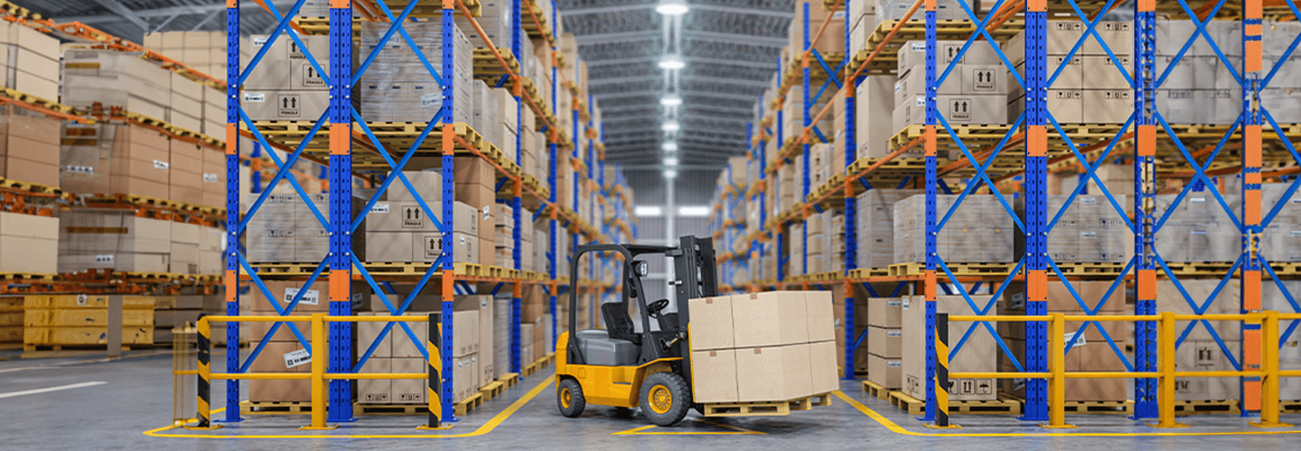 A Guide to Choosing the Right Logistics Solution: 3PL, 4PL, and In-House
