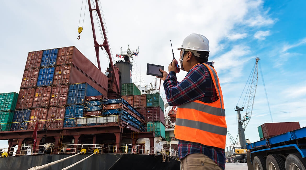 Choosing the Right Freight Forwarder